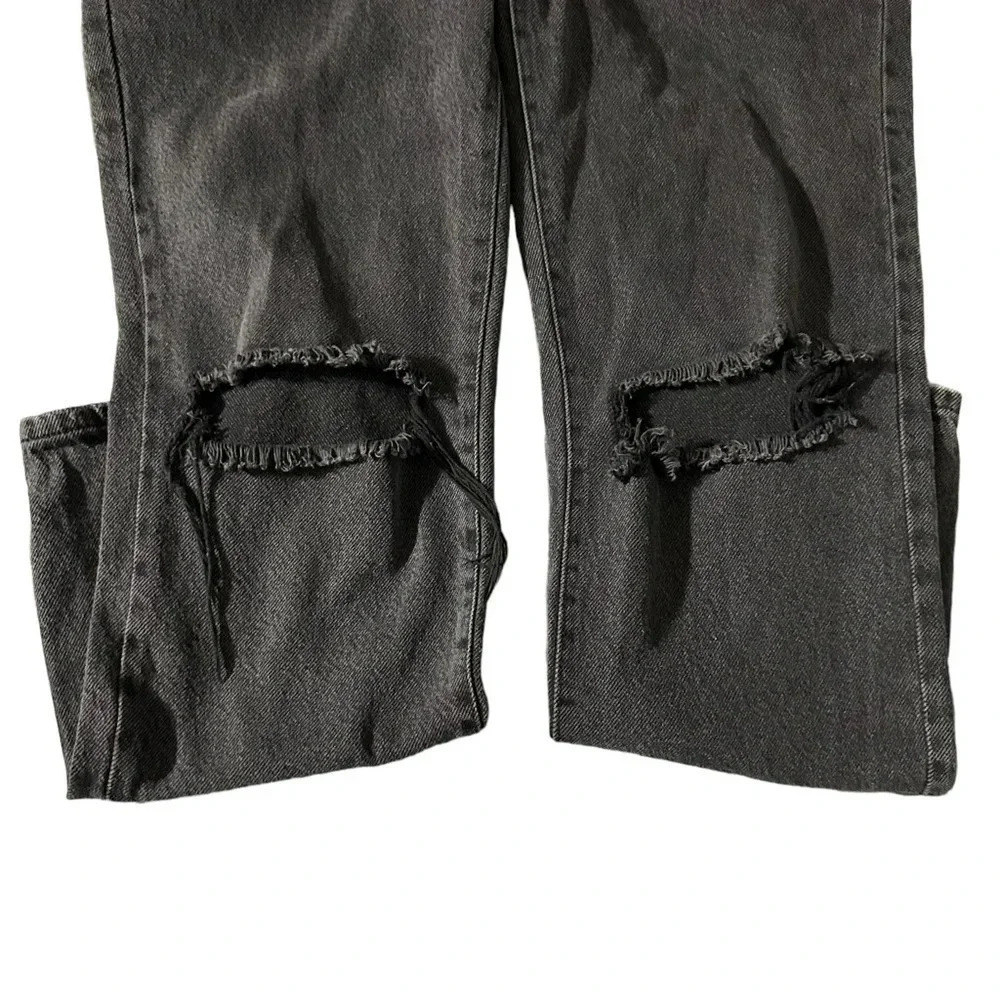 Pacsun women's black dad jean size 27, distressed - Picture 3 of 5